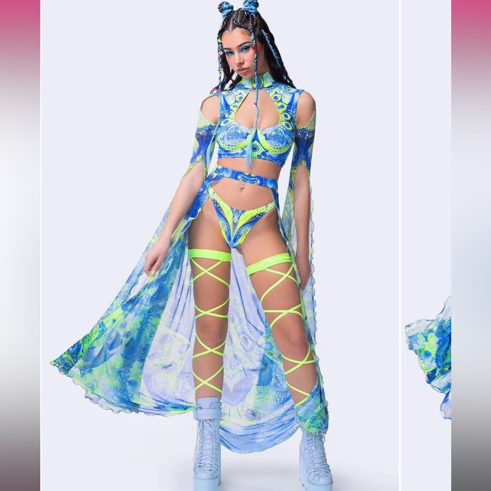 Vibrant Blue and Neon Green Festival Outfit